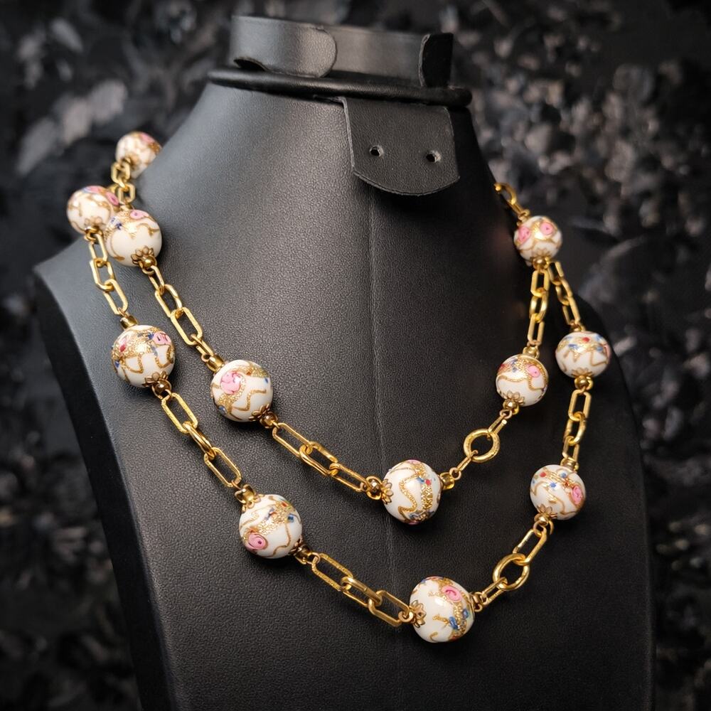 Vintage Wedding Cake Lampwork Glass Station Chain Necklace Gold Tone 34in